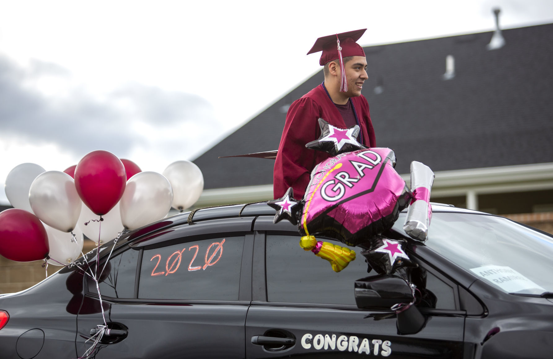 Canyon Ridge seniors honored in graduation parade